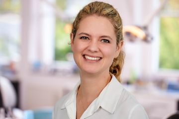 Dr. Janna Marie Edelhoff